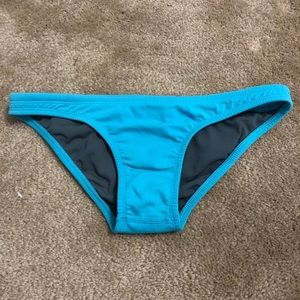 Women’s size small jolyn bikini bottoms